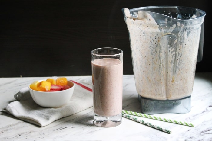learn how to make a healthy, homemade smoothie